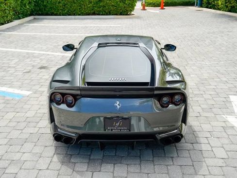 Used 2020 Ferrari 812 Superfast RWD image 25