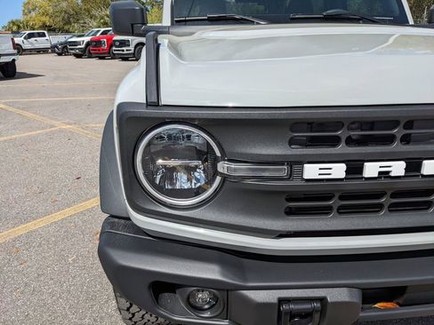 New 2026 Ford Bronco Big Bend w/ Black Diamond Package AWD/4WD image 9