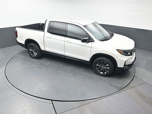 Certified 2023 Honda Ridgeline Sport image 45