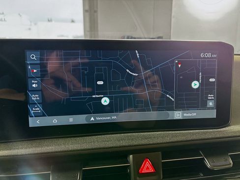 New 2025 Kia EV6 Light w/ Light LR Technology Package image 16