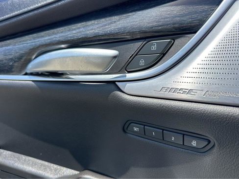 Used 2024 Cadillac XT5 Premium Luxury FWD image 33