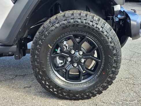 New 2026 Jeep Wrangler Unlimited Sport AWD/4WD image 15