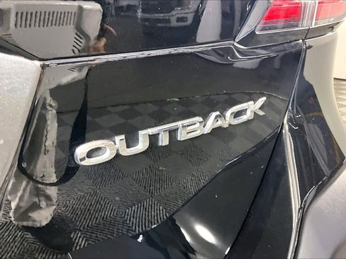 Used 2025 Subaru Outback image 28