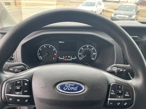 Used 2024 Ford Transit 350 XLT image 10