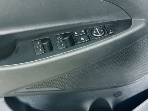 Used 2017 Hyundai Tucson SE image 15