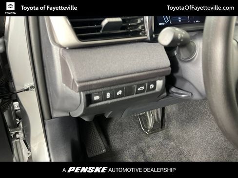 Used 2026 Toyota Camry LE FWD image 27