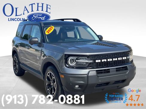 Used 2025 Ford Bronco Sport Outer Banks w/ Outer Banks Tech Package+ AWD/4WD image 7