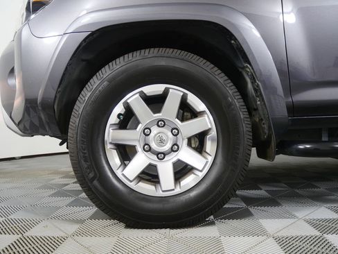 Used 2014 Toyota 4Runner Trail image 7