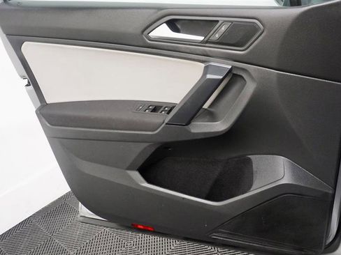 Used 2019 Volkswagen Tiguan S w/ Driver Assistance Package image 29