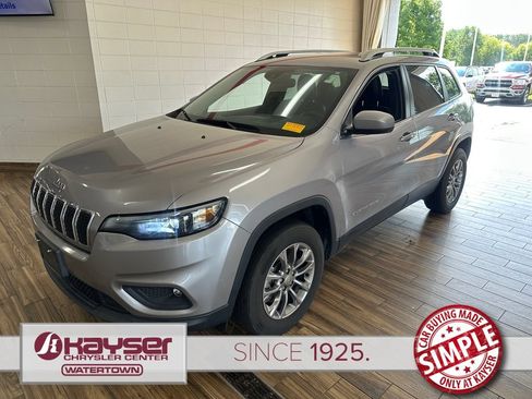 Used 2020 Jeep Cherokee Latitude Lux w/ Comfort/Convenience Group AWD/4WD image 1