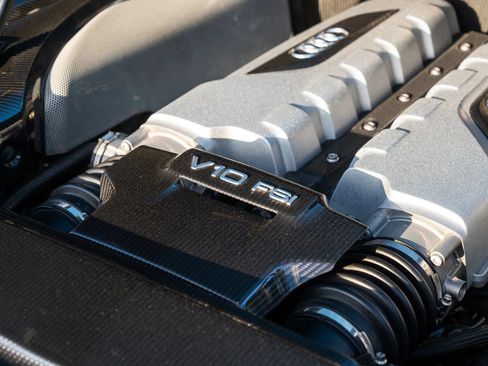 Used 2011 Audi R8 V10 AWD/4WD image 10