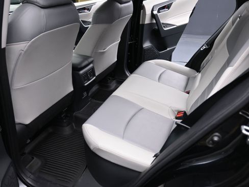 Used 2023 Toyota RAV4 XLE Premium AWD/4WD image 13