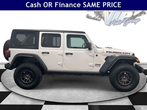 Certified 2022 Jeep Wrangler Unlimited Rubicon w/ Xtreme Recon 35" Tire Package AWD/4WD image 8
