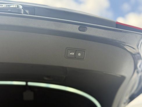 Used 2016 Audi RS 7 Prestige image 20