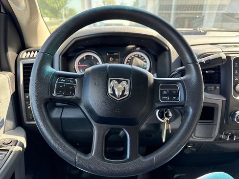 Used 2018 RAM 5500 Tradesman w/ Power & Remote Entry Group image 14