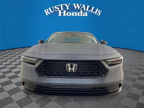 New 2025 Honda Accord SE image 8