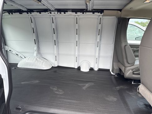 New 2025 Chevrolet Express 3500 w/ Driver Convenience Package RWD image 21