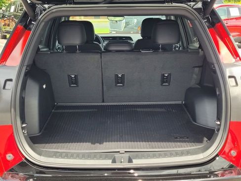 New 2026 GMC Terrain AT4 w/ Convenience Package III image 9