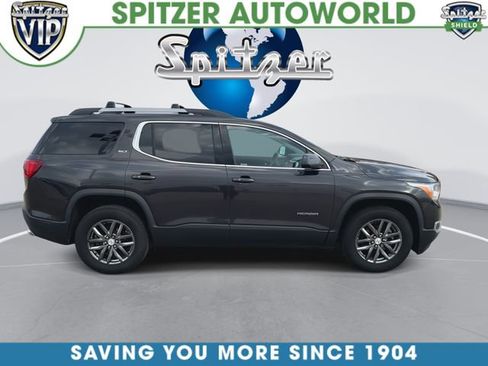 Used 2017 GMC Acadia SLT image 11