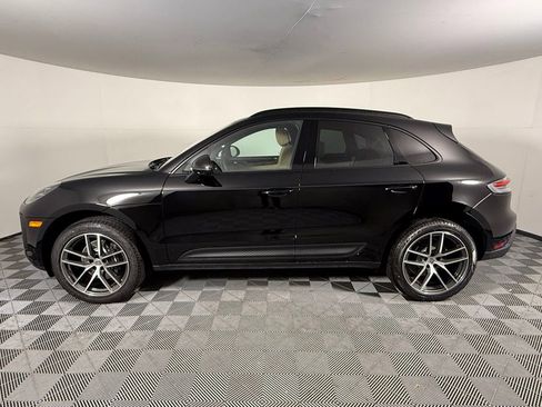 New 2025 Porsche Macan image 2