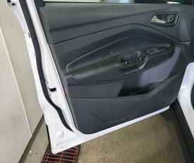 Used 2019 Ford Escape Titanium FWD image 6