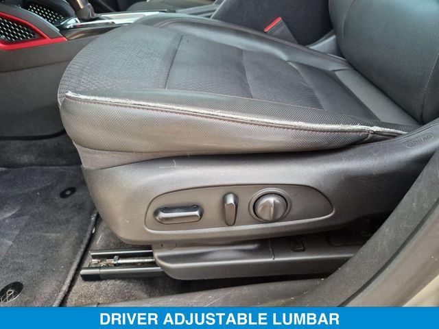 Used 2023 Chevrolet TrailBlazer RS AWD/4WD image 14