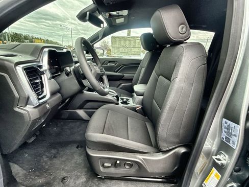 New 2026 GMC Canyon Elevation w/ Convenience Package image 13