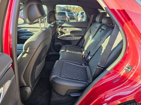 Used 2025 Genesis GV70 3.5T Sport w/ Sport Advanced Package image 23