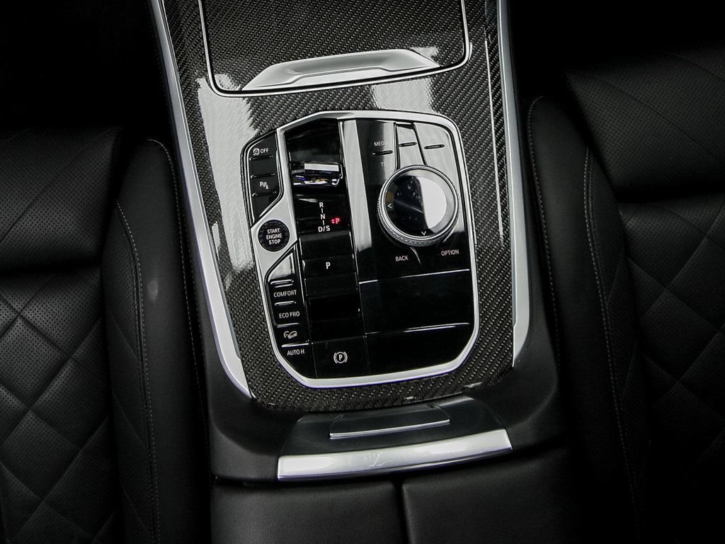 Used 2025 BMW X5 M60i AWD/4WD image 21