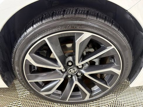 Used 2020 Toyota Corolla SE image 12