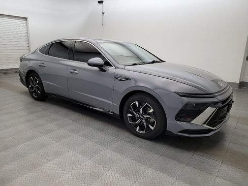 Used 2024 Hyundai Sonata SEL FWD image 11
