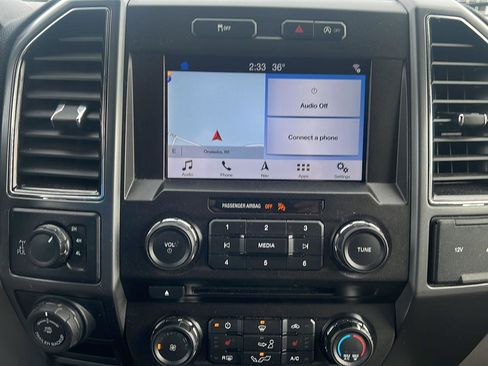 Used 2018 Ford F150 XLT w/ Equipment Group 302A Luxury image 22