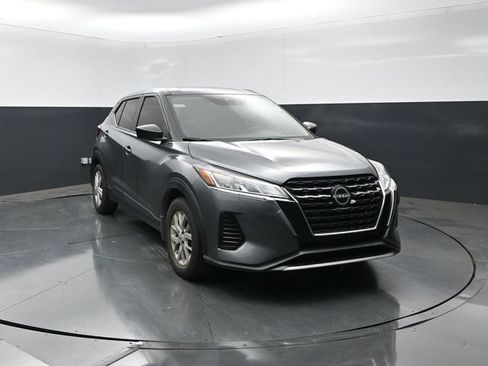 Used 2024 Nissan Kicks S FWD image 5