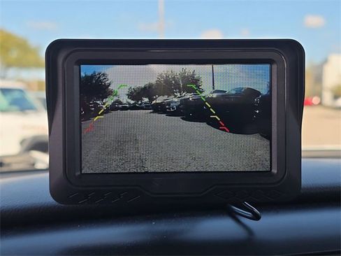 Used 2016 Chevrolet Silverado 2500 W/T image 20