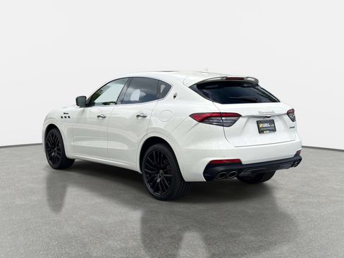 Used 2024 Maserati Levante Modena Ultima image 5