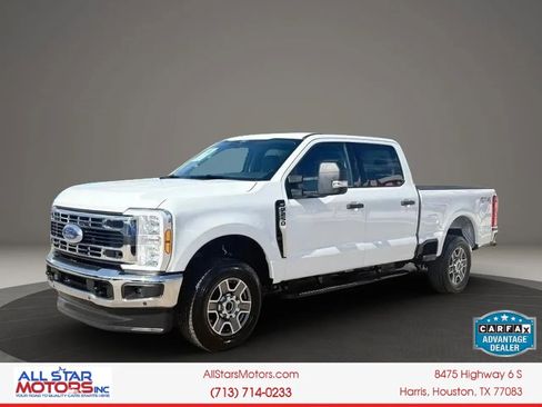 Used 2025 Ford F250 XLT AWD/4WD image 3