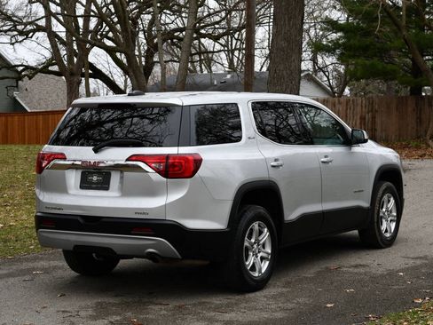 Used 2019 GMC Acadia SLE AWD/4WD image 4