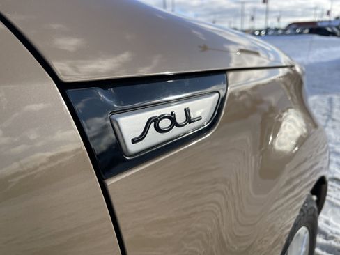 Used 2014 Kia Soul + w/ Primo Package image 26