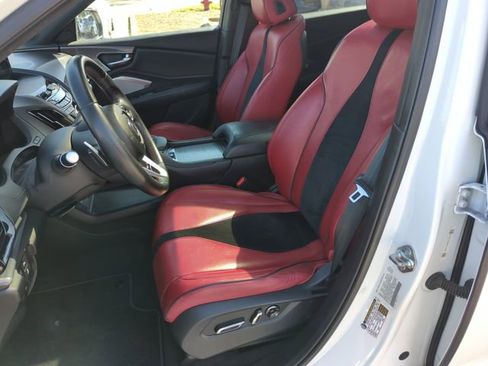 Used 2019 Acura RDX A-Spec image 11