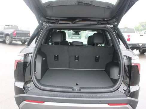 New 2026 Chevrolet Equinox LT FWD image 14