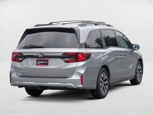New 2026 Honda Odyssey EX-L image 2