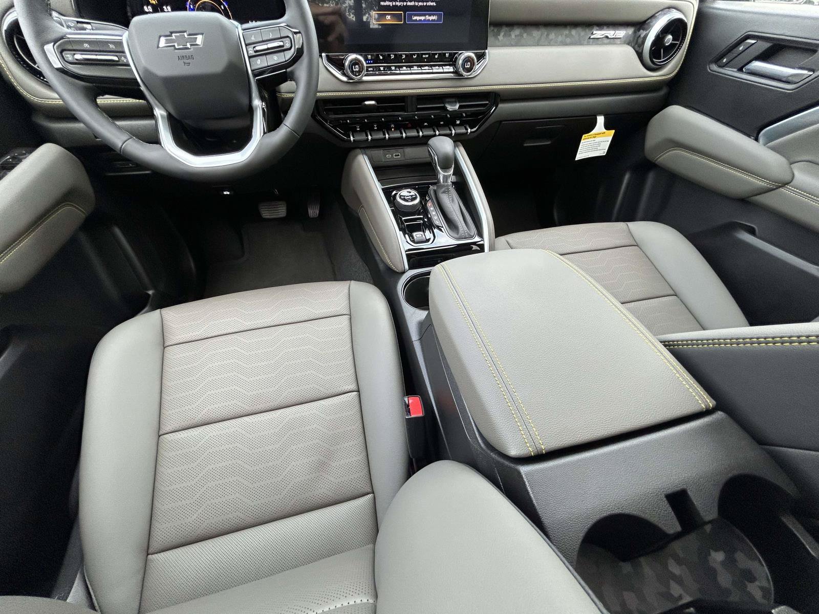 New 2026 Chevrolet Colorado ZR2 w/ Technology Package AWD/4WD image 14