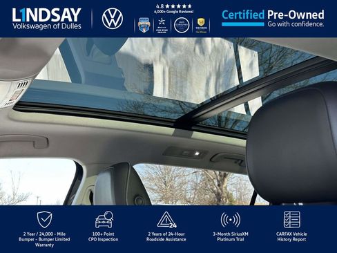 Used 2022 Volkswagen Tiguan SE w/ Panoramic Sunroof Package image 24