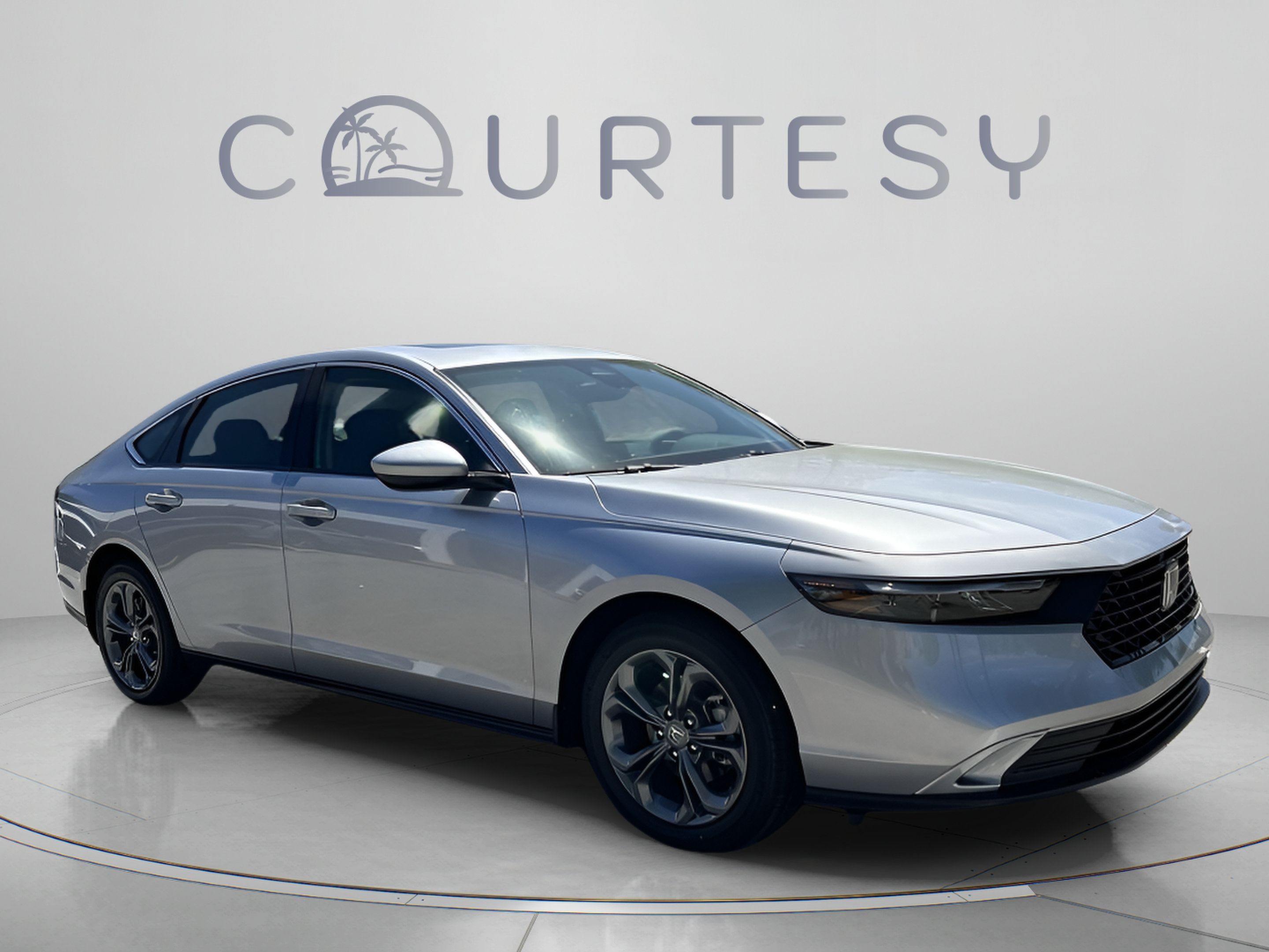 Used 2024 Honda Accord EX image 9