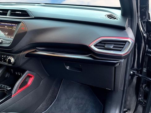 Used 2023 Chevrolet TrailBlazer RS image 18