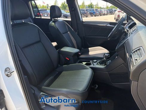 Certified 2023 Volkswagen Tiguan SE R-Line AWD/4WD image 26