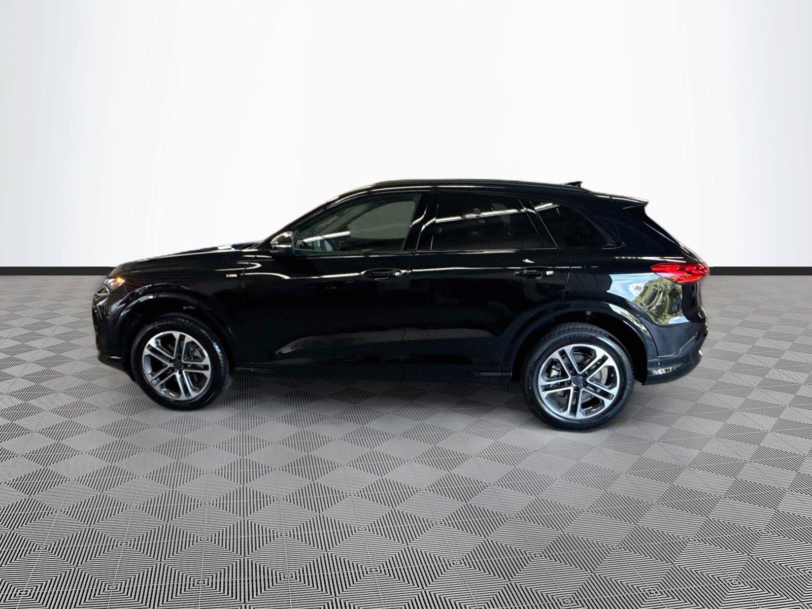 New 2026 Audi Q5 2.0T AWD/4WD image 4