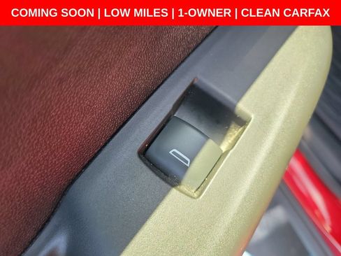 Used 2023 Chevrolet Bolt LT w/ Infotainment Package FWD image 17
