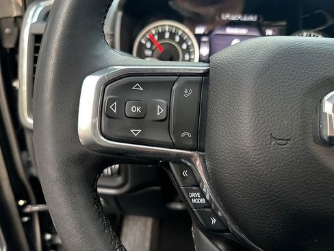 Used 2025 RAM 1500 Laramie image 19