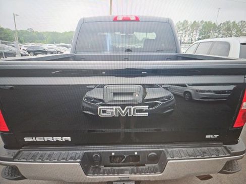 Used 2018 GMC Sierra 2500 SLT w/ Snow Plow Prep Package AWD/4WD image 5